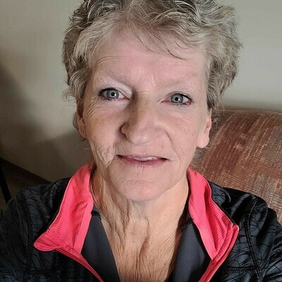 Photo of Diane Desrosiers